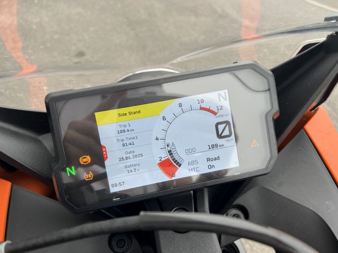 KTM RC 390 ABS 4