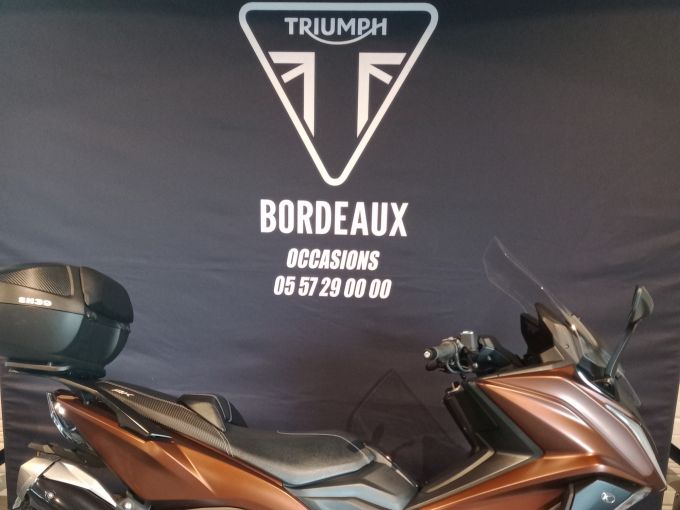KYMCO AK 550 4