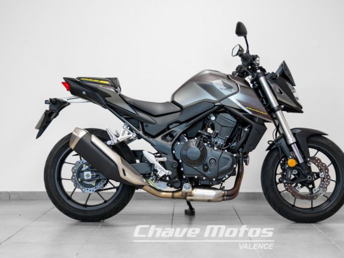 HONDA CB 750 HORNET 4
