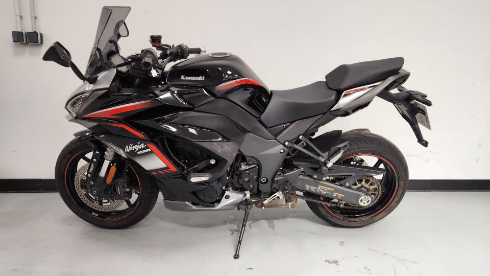 KAWASAKI NINJA 1000 SX 4