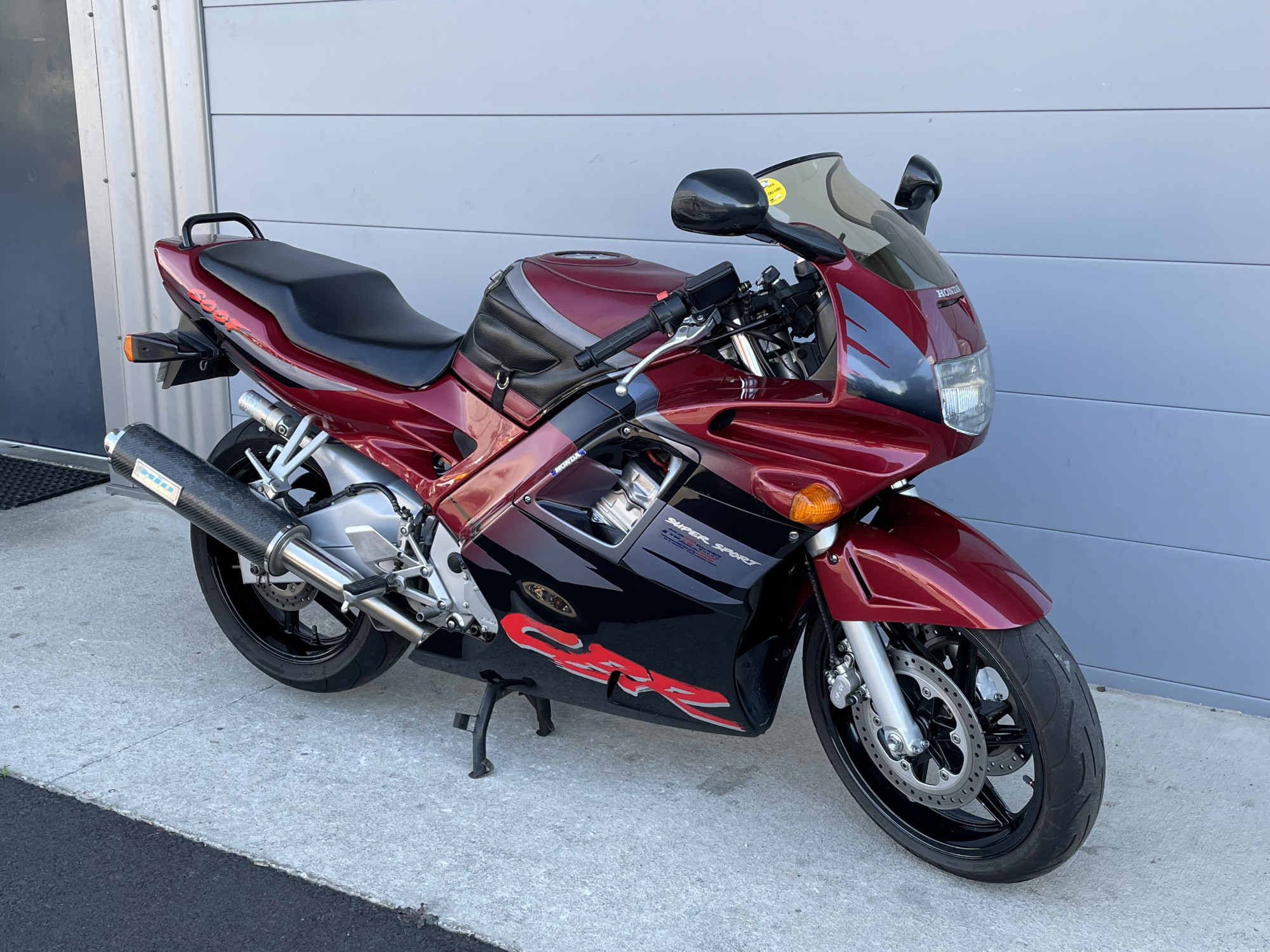 HONDA CBR 600 F 1994 600 cm3 moto sportive 95 600 km Bordeaux 63170 Aubiere