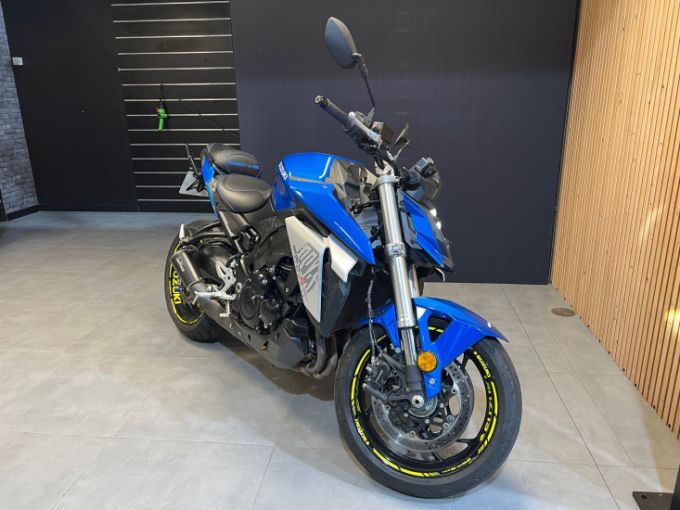 SUZUKI GSX-S 950 4