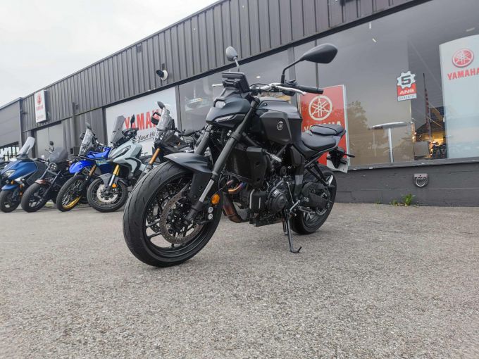 YAMAHA MT-07 (47.5CV) 4