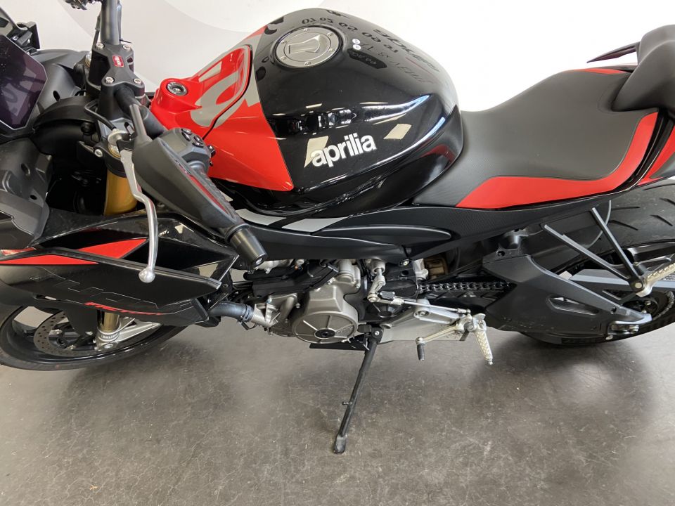 APRILIA TUONO 660 FACTORY 4