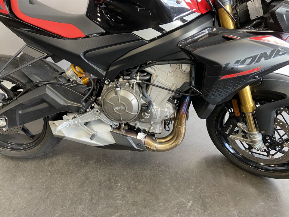 APRILIA TUONO 660 FACTORY 4