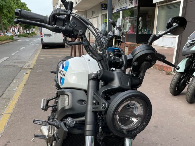YAMAHA XSR 700 4