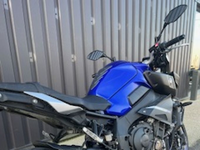 YAMAHA MT-10 4