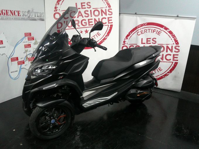 PIAGGIO MP3 530 HPE EXCLUSIVE 4