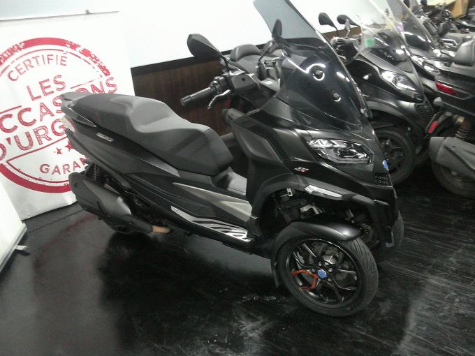 PIAGGIO MP3 530 HPE EXCLUSIVE 4