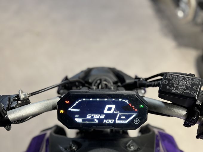 YAMAHA MT-07 (47.5CV) 4