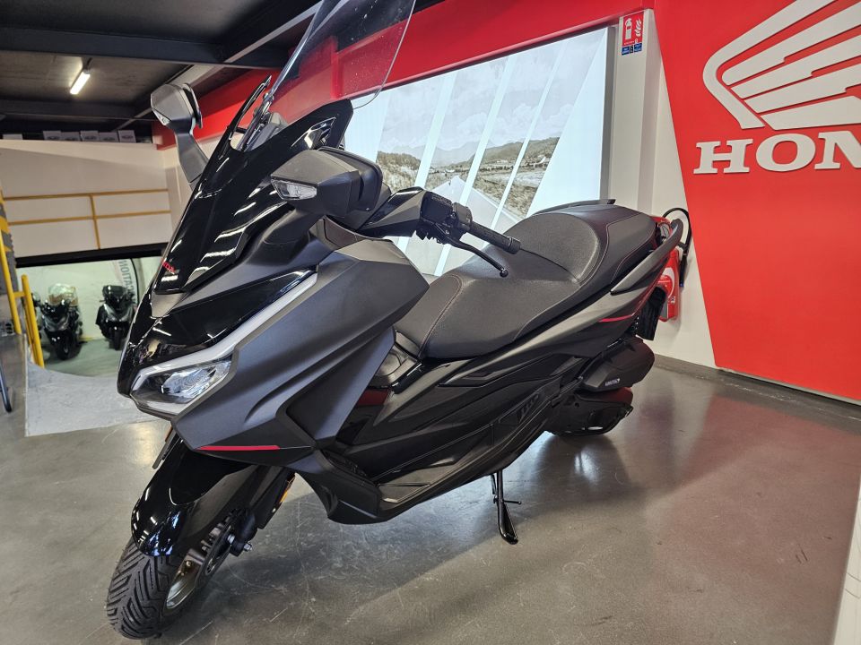 HONDA NSS FORZA 125 4
