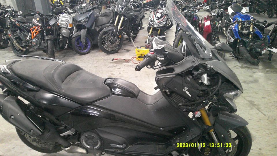 YAMAHA XP T-MAX 530 DX 4