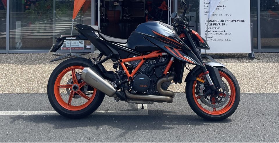 KTM 1290 SUPER DUKE R 4
