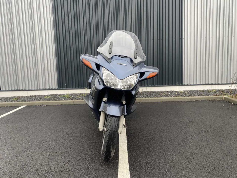 HONDA ST 1300 PAN EUROPEAN 4