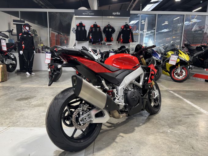 APRILIA TUONO 1100 V4 4