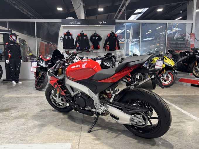 APRILIA TUONO 1100 V4 4