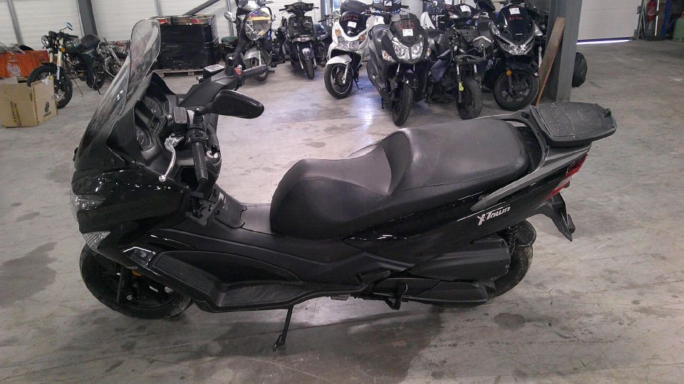 KYMCO X-TOWN 300 4