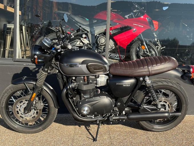 TRIUMPH Bonneville T100 4