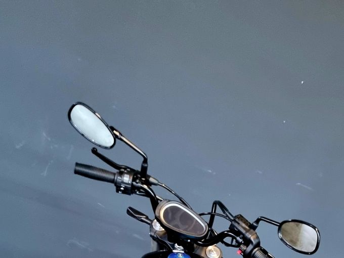 HYOSUNG GV 125 4