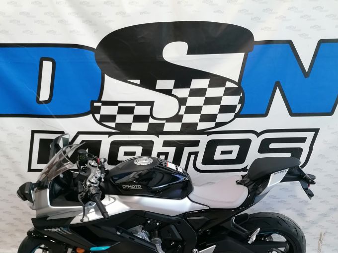 CF MOTO 675 SR-S 4
