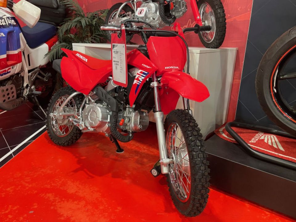 HONDA CRF 110 R 4