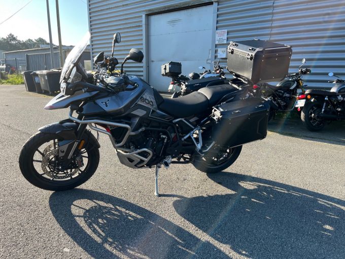 TRIUMPH Tiger 900 GT PRO 4