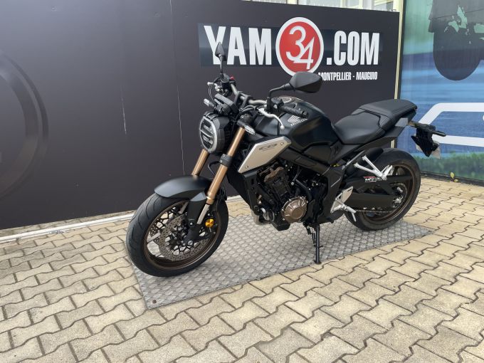 HONDA CB 650 R 4