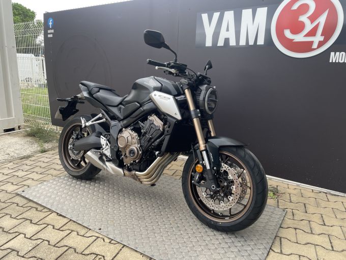 HONDA CB 650 R 4