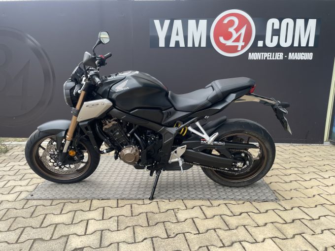 HONDA CB 650 R 4