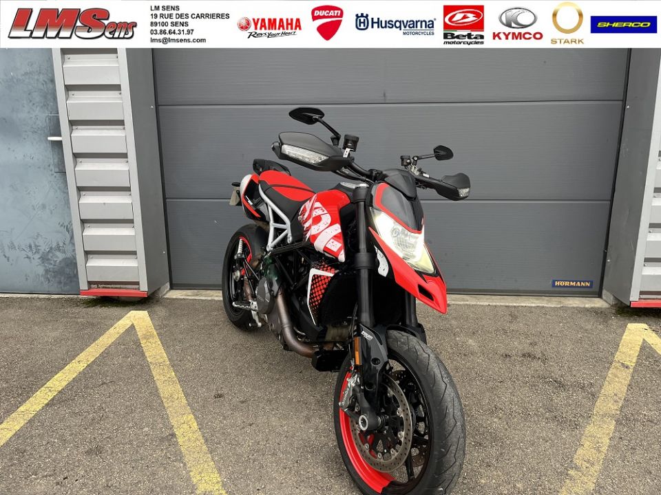 DUCATI HYPERMOTARD 4
