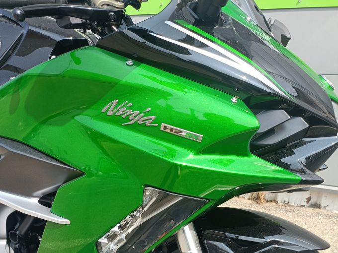 KAWASAKI NINJA H2 SX SE 2025 1ER MAIN 558 KMS NINJA H2SX SE 4