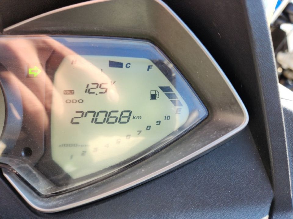 KYMCO DOWNTOWN 350 4