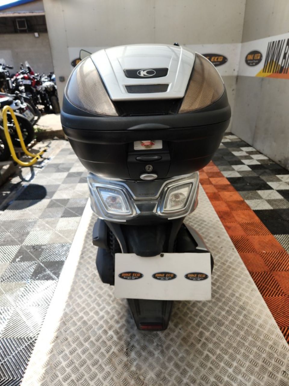 KYMCO DOWNTOWN 350 4
