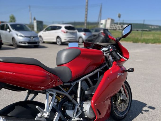 DUCATI 800 SS 4