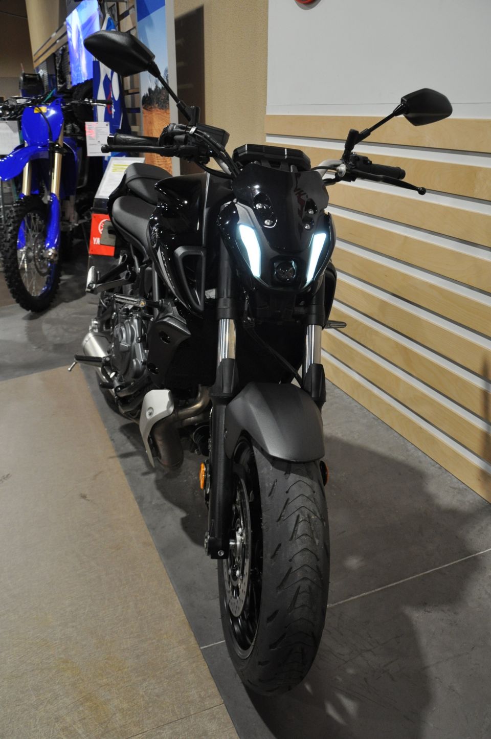 YAMAHA MT-07 (47.5CV) 4