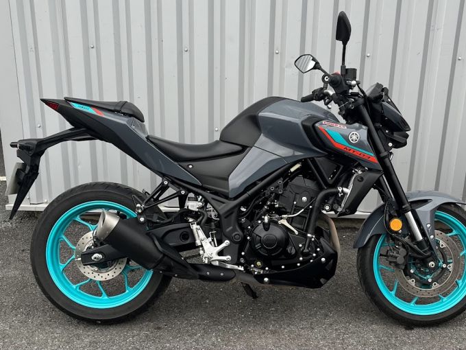 YAMAHA MT-03 300 4