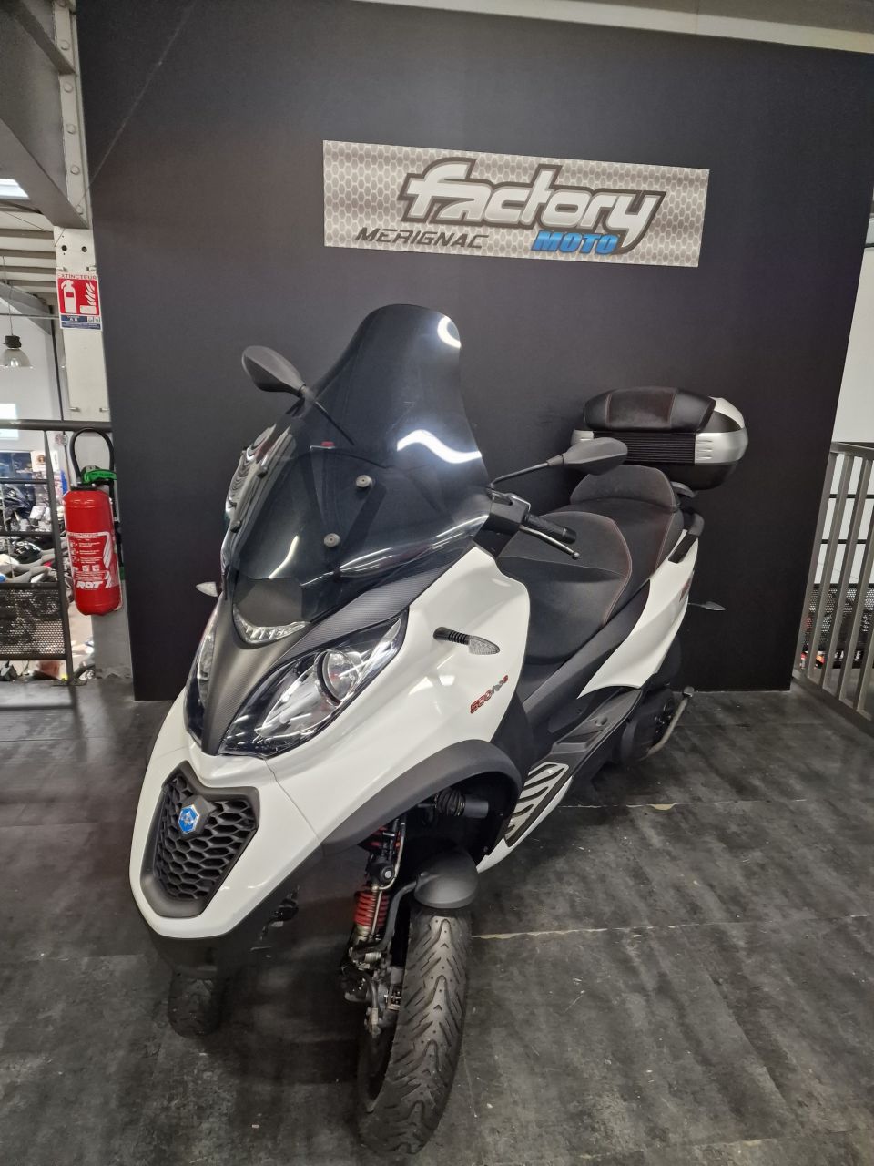 PIAGGIO MP3 500LT SPORT 4