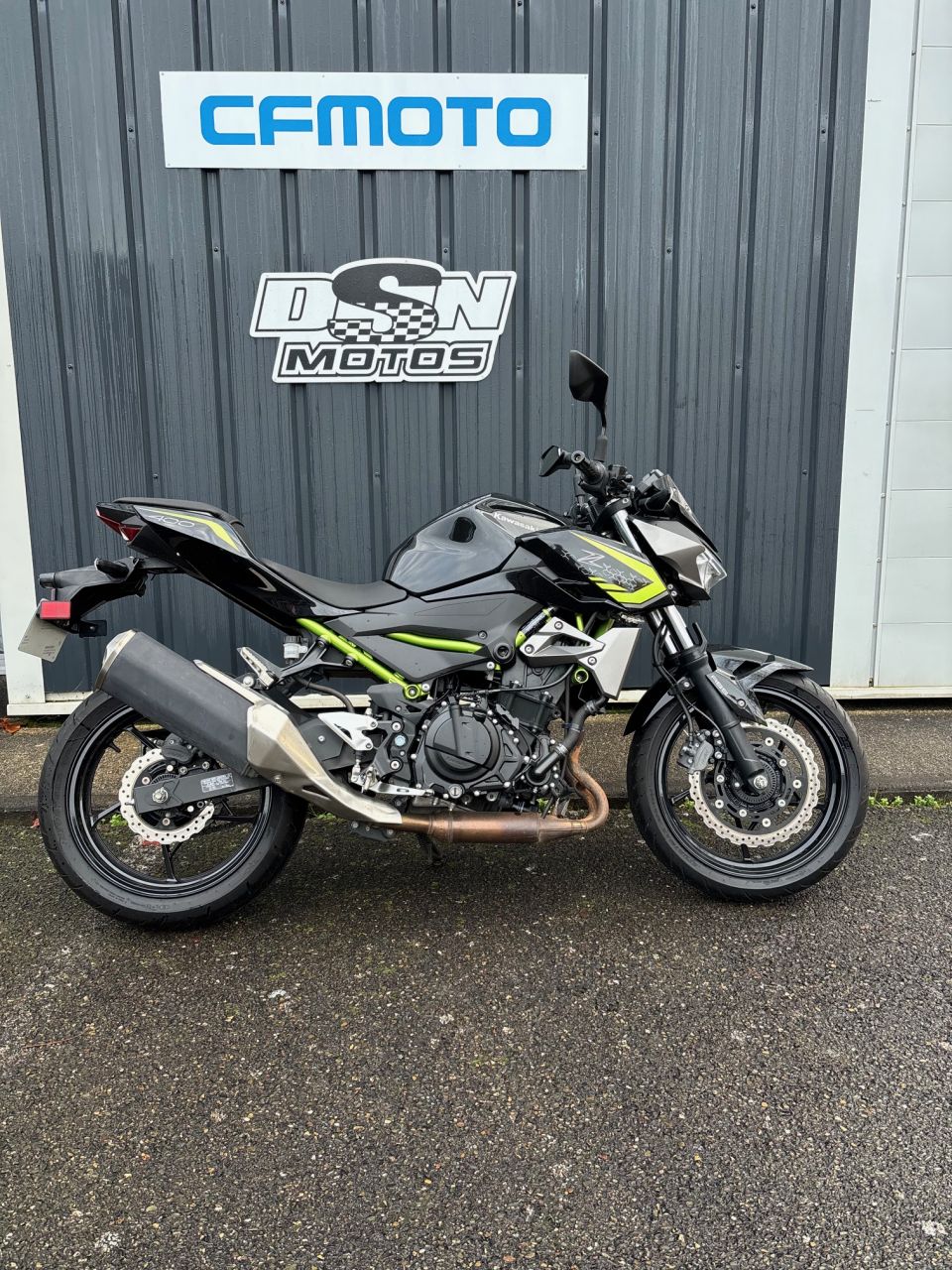 KAWASAKI Z400 4