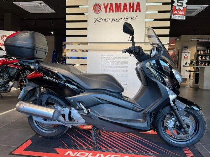 YAMAHA XMAX 125 4