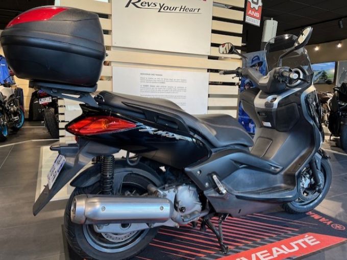 YAMAHA XMAX 125 4