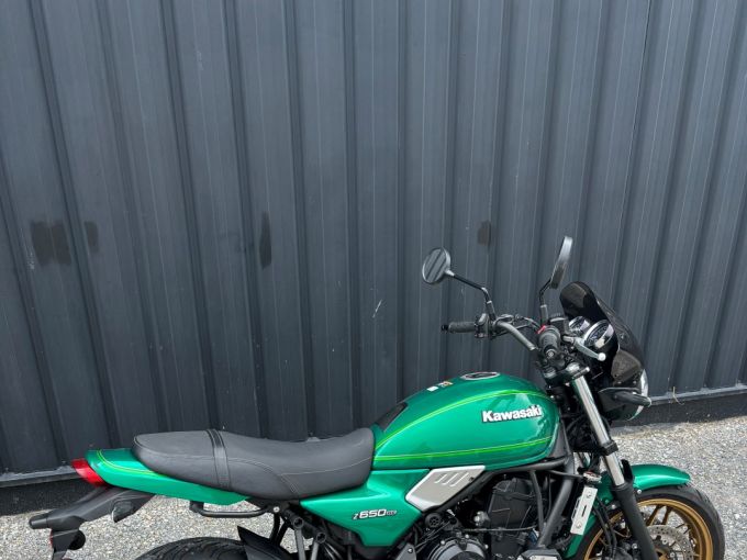 KAWASAKI Z 650 (47.5CV) 4