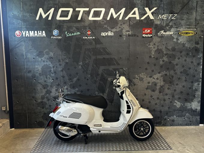VESPA GTS 125IE SUPER 4