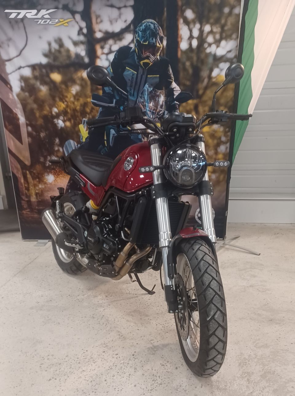 BENELLI LEONCINO 500 4