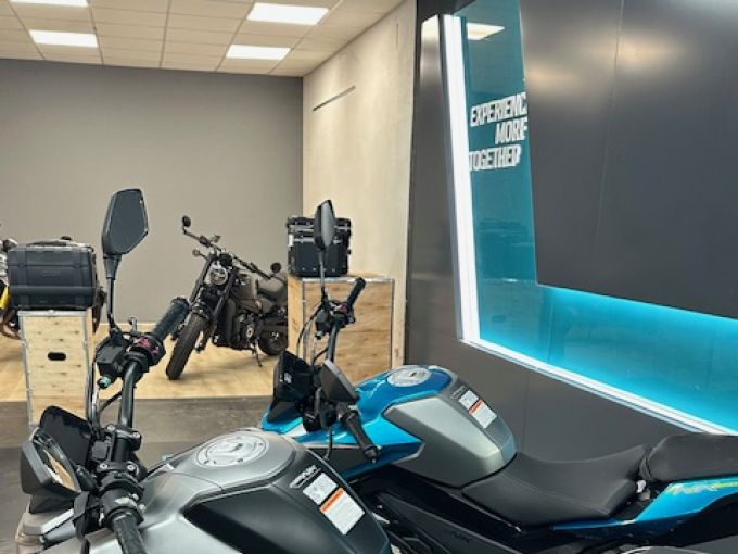 CF MOTO CF NK 125 4
