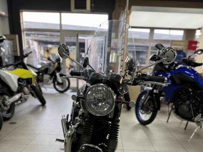 TRIUMPH BONNEVILLE T120 1200 4