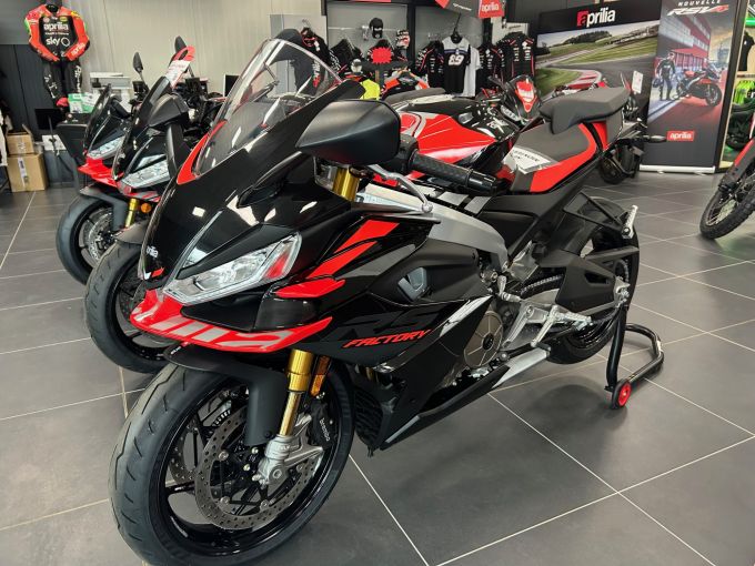APRILIA RS 660 4
