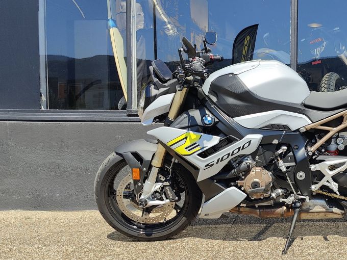 BMW S 1000 R 4