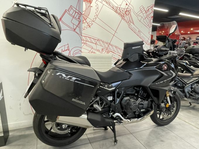 HONDA NT 1100 DCT 4