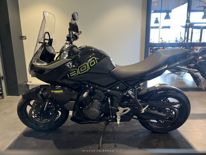 TRIUMPH Tiger Sport 800 4