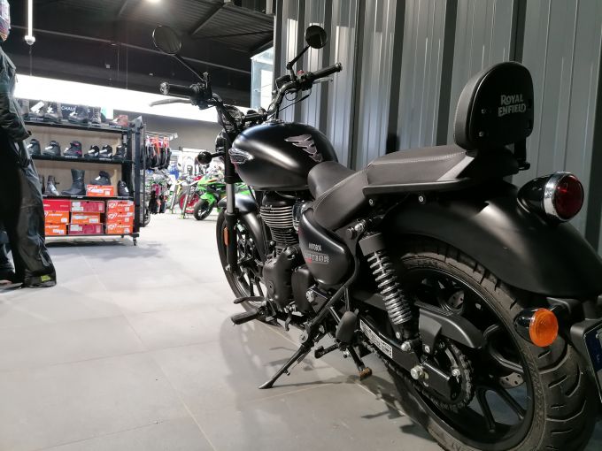 ROYAL ENFIELD METEOR 350 4